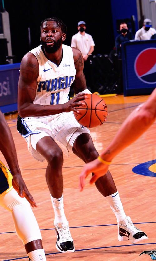 詹姆斯恩尼斯个人资料(詹姆斯恩尼斯加盟湖人)