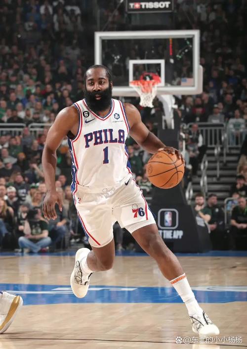 马克西：我开始还想跟着比赛节奏打队友们都让我放开去发挥