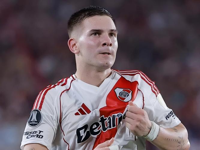 阿斯：阿韦洛亚对马斯坦托诺失去信任，他已彻底沦为边缘人