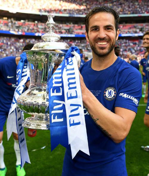 罗体：法布雷加斯获得第15届贝阿尔佐特奖，成为首位外籍获奖者