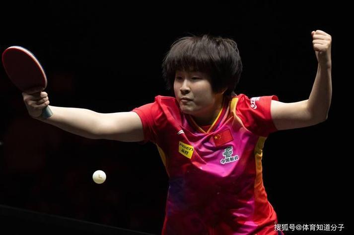 覃予萱:今天前三板比较主动和坚定,是以拼的心态和早田去打的