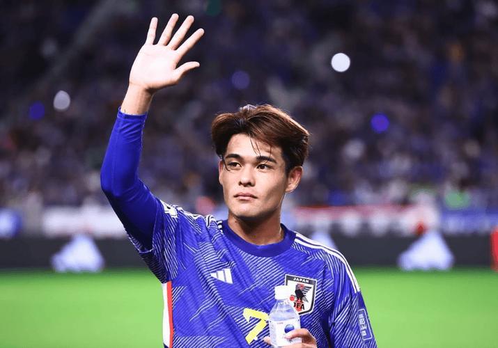 图片报：布伦特福德有意日本国脚中场佐野海舟